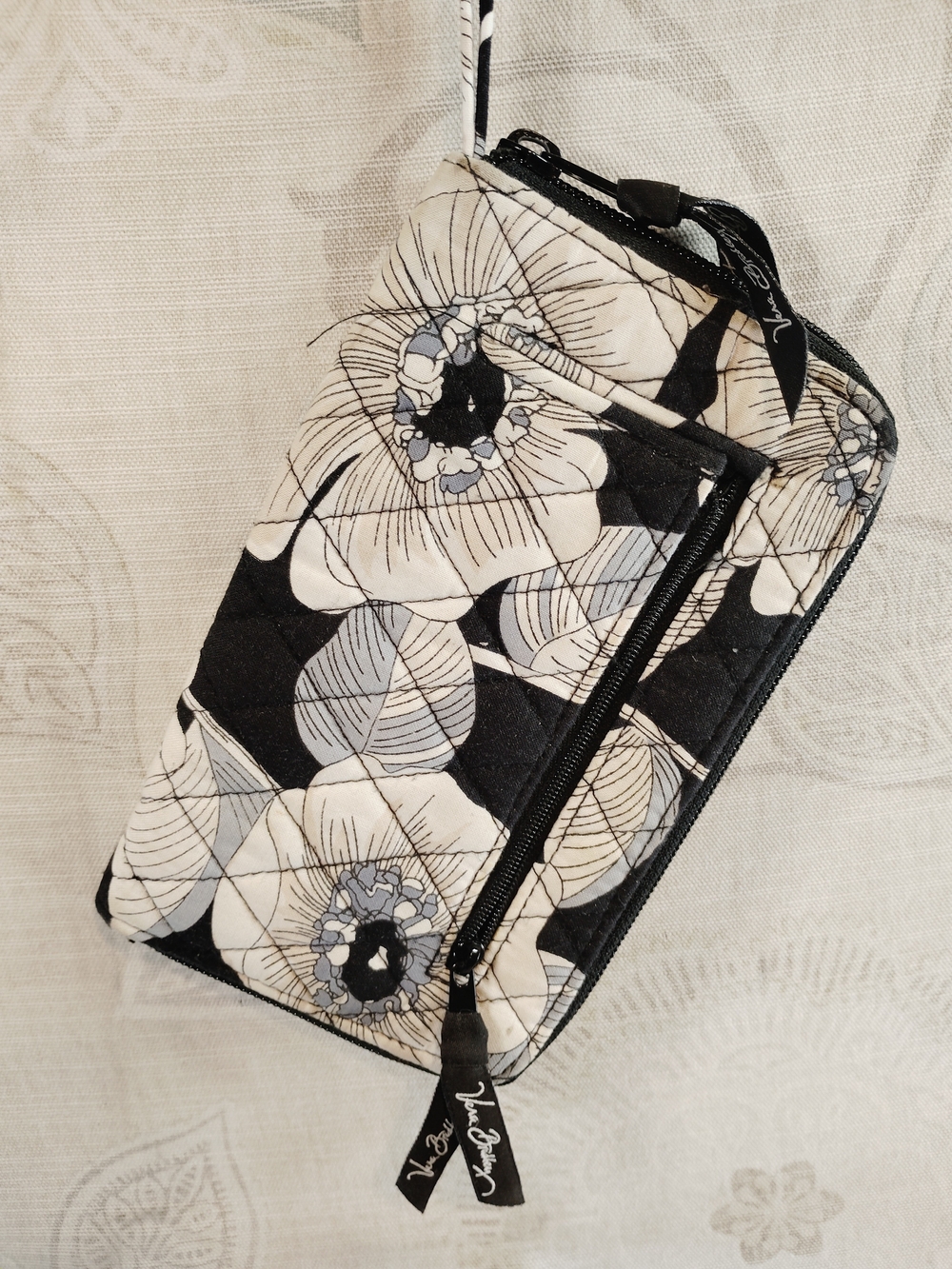 Vera Bradley Black, White & Gray Floral Quilted Wristlet/Clutch
